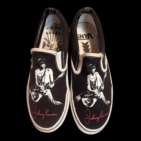 Vans + Johnny Ramone Graphic Signature Black Classic Shoes Unisex M6.5, W8 - Picture 13 of 16
